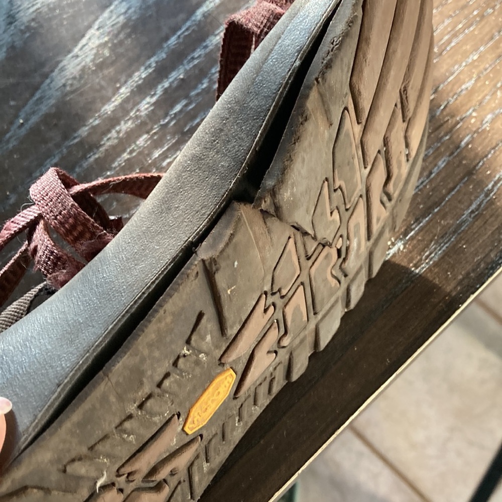 Chacos - Picture 4 of 6